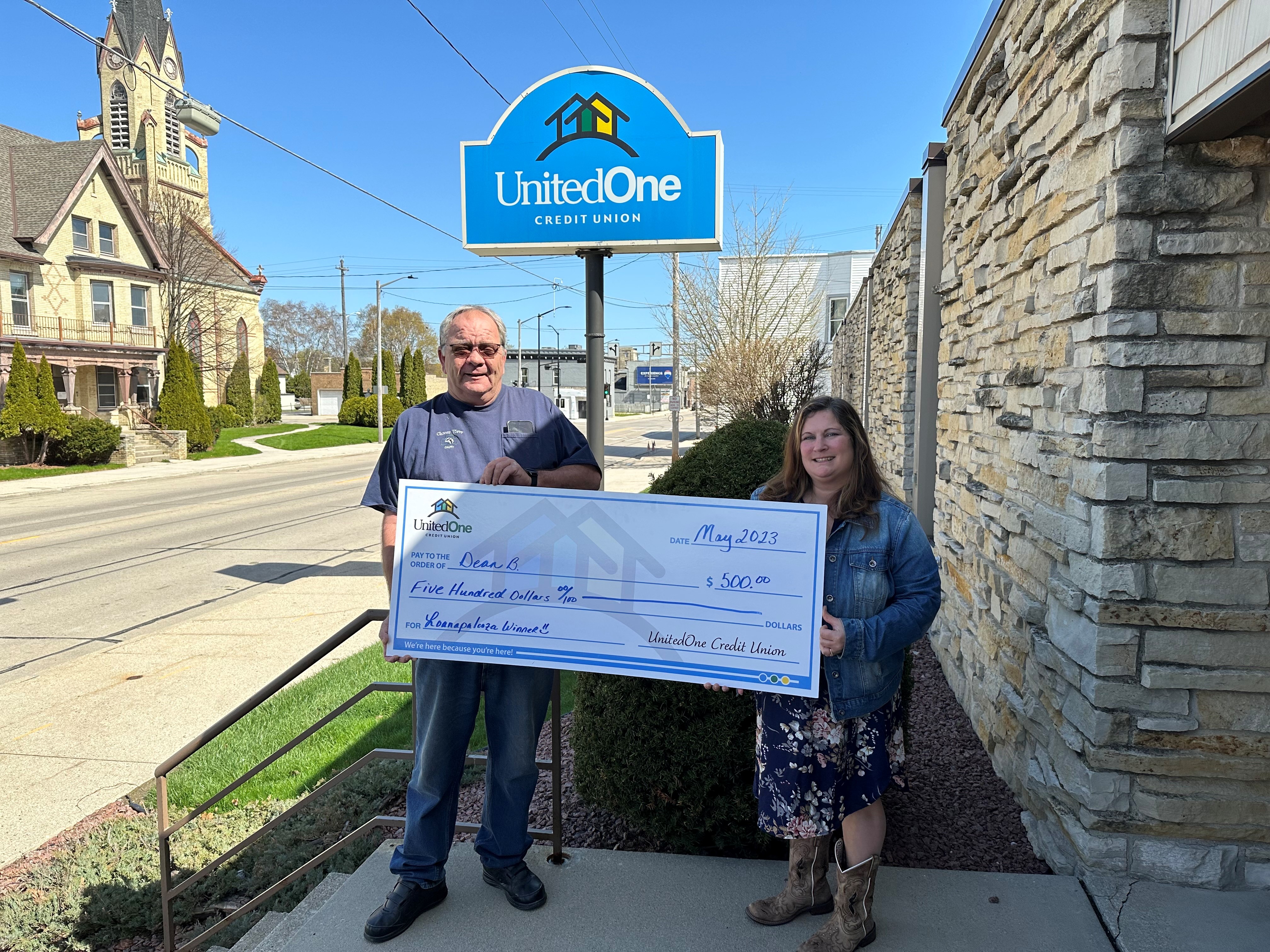 UnitedOne Credit Union Loanpalooza  vehicle loan sale event winner